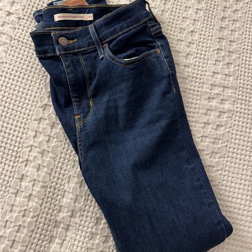Women's Classic Indigo Skinny Jeans